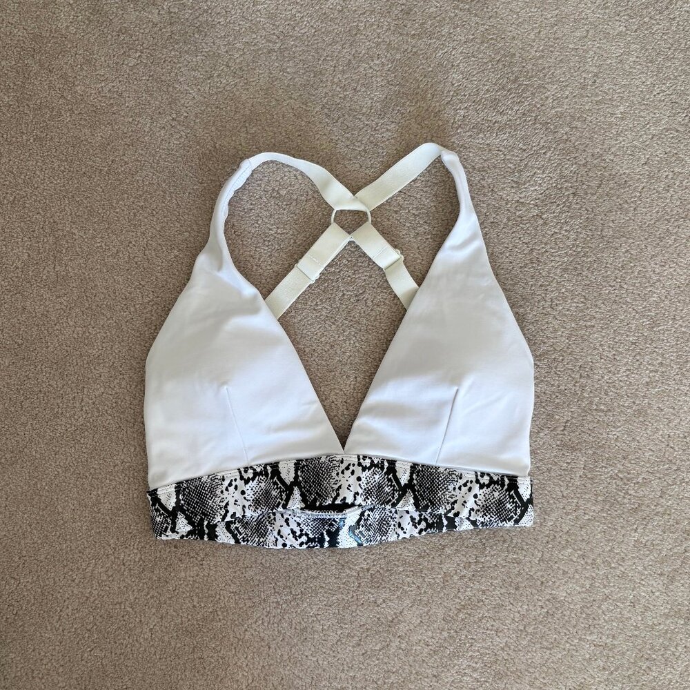 Boa Triangle Top - White